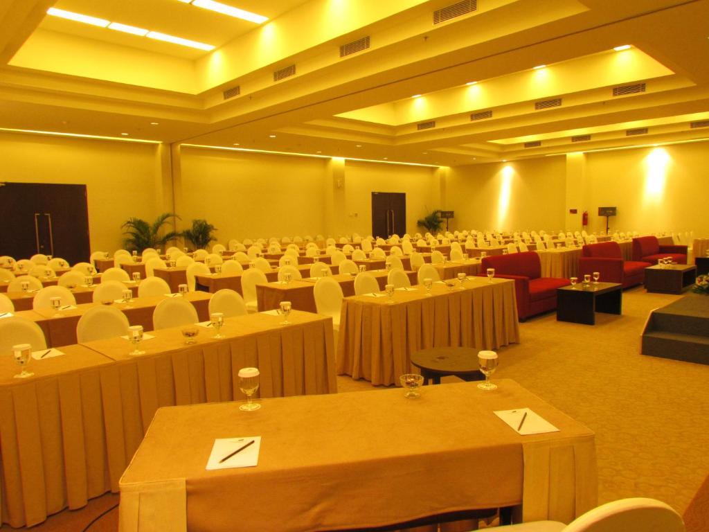 Padjadjaran Hotel بوكور المظهر الخارجي الصورة